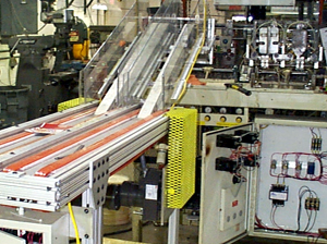 KFC bucket assembly machine